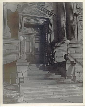 Black and white photo of Main Library entrance c. 1925