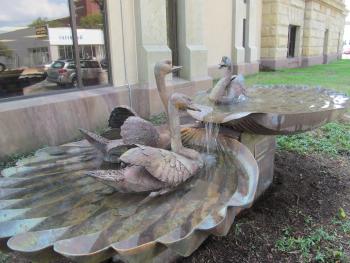 Swan fountain from side angle