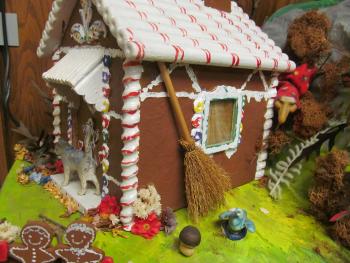 Closeup of dolls in the Story Mountain exhibit