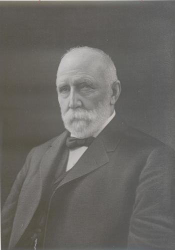 Black and white portrait of Frederick Weyerhauser