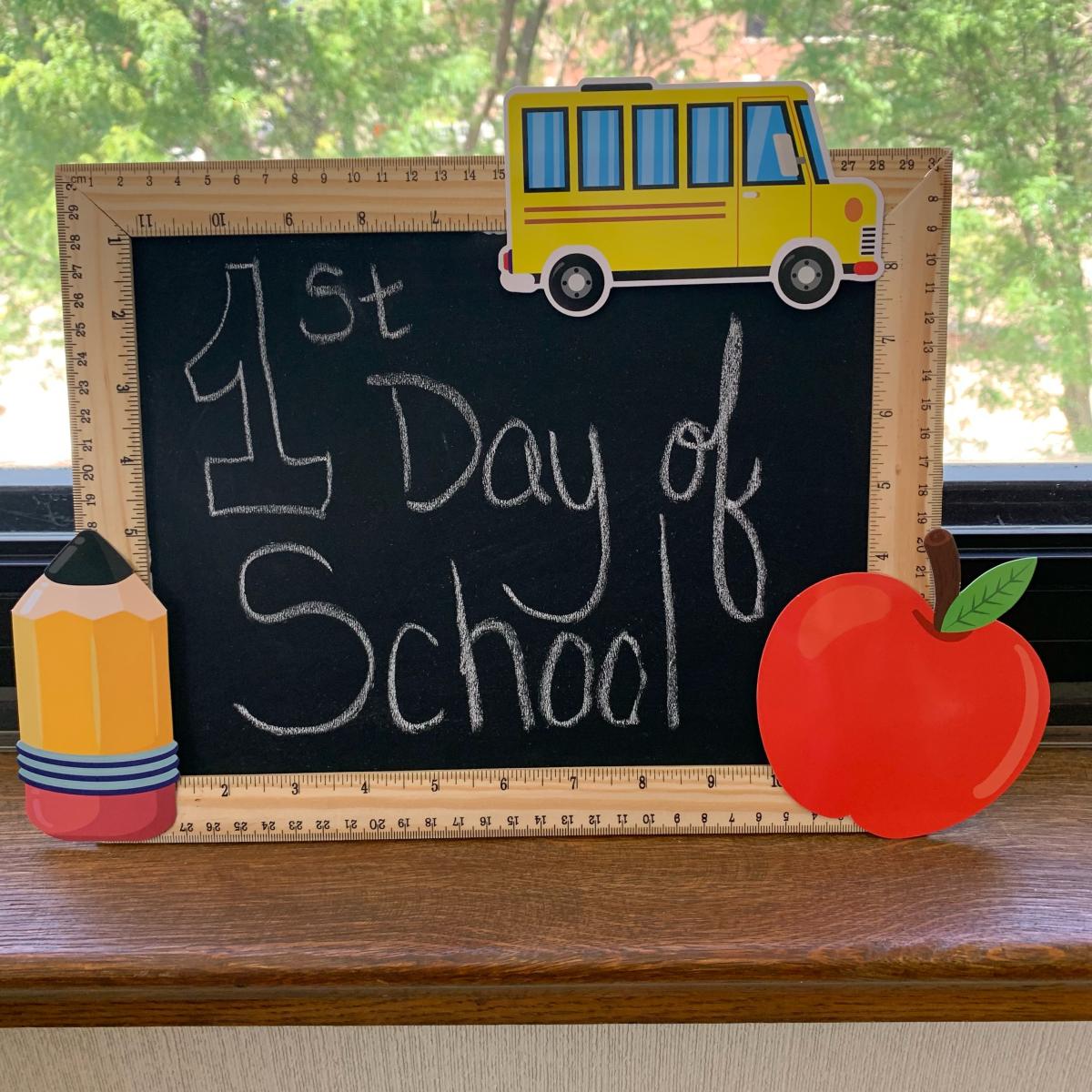 Example of Back to School Sign